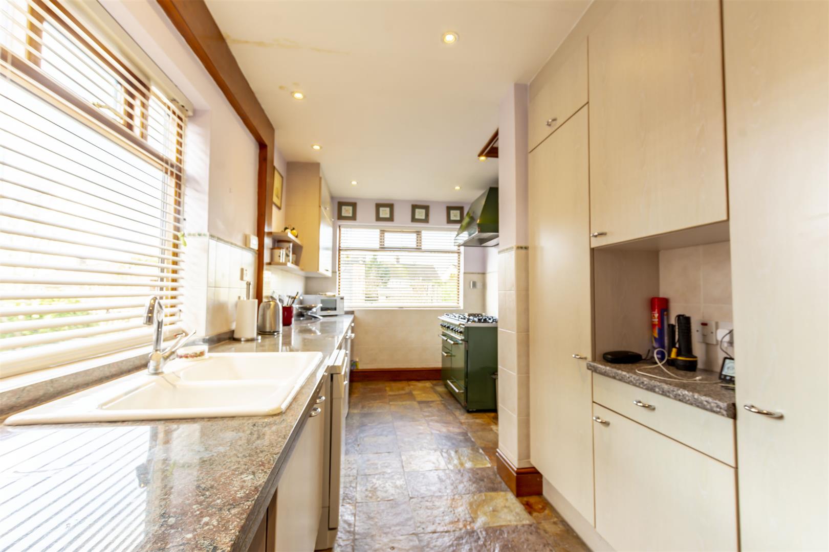 Toton Lane, Stapleford, Nottingham Robert Ellis Estate Agents